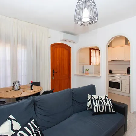 Апартаменты Girasoles Iii F3 *